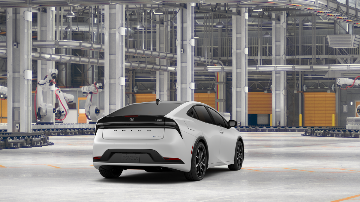 2027 Toyota Prius Plug-in Hybrid Base