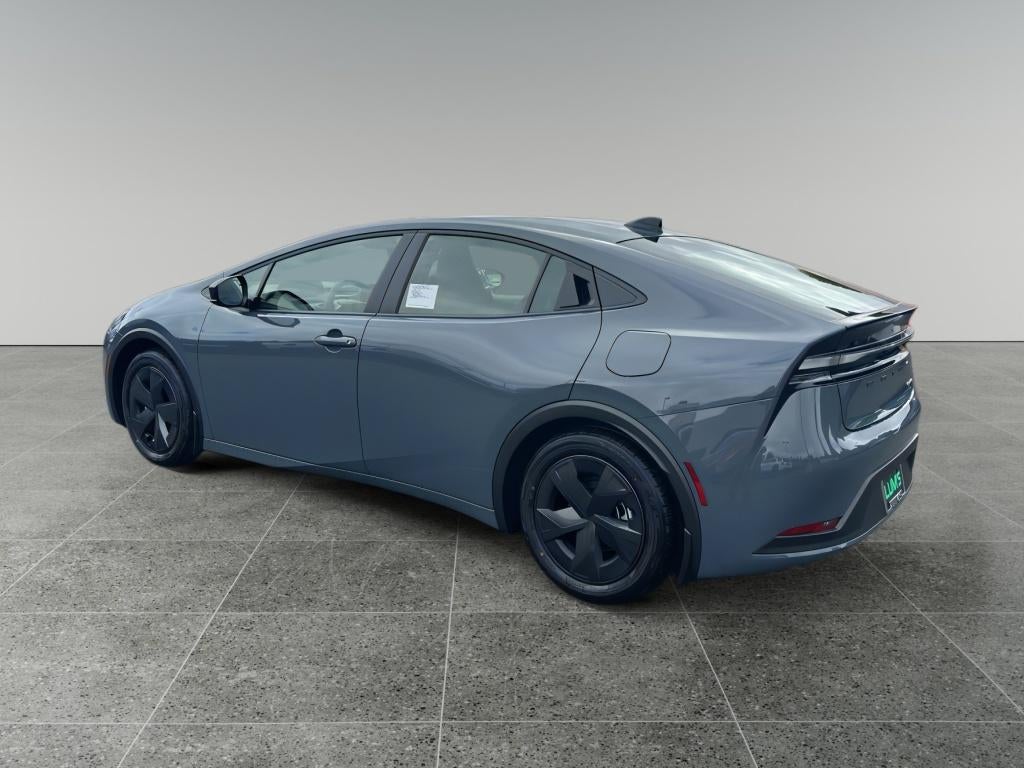 2026 Toyota Prius Plug-in Hybrid SE