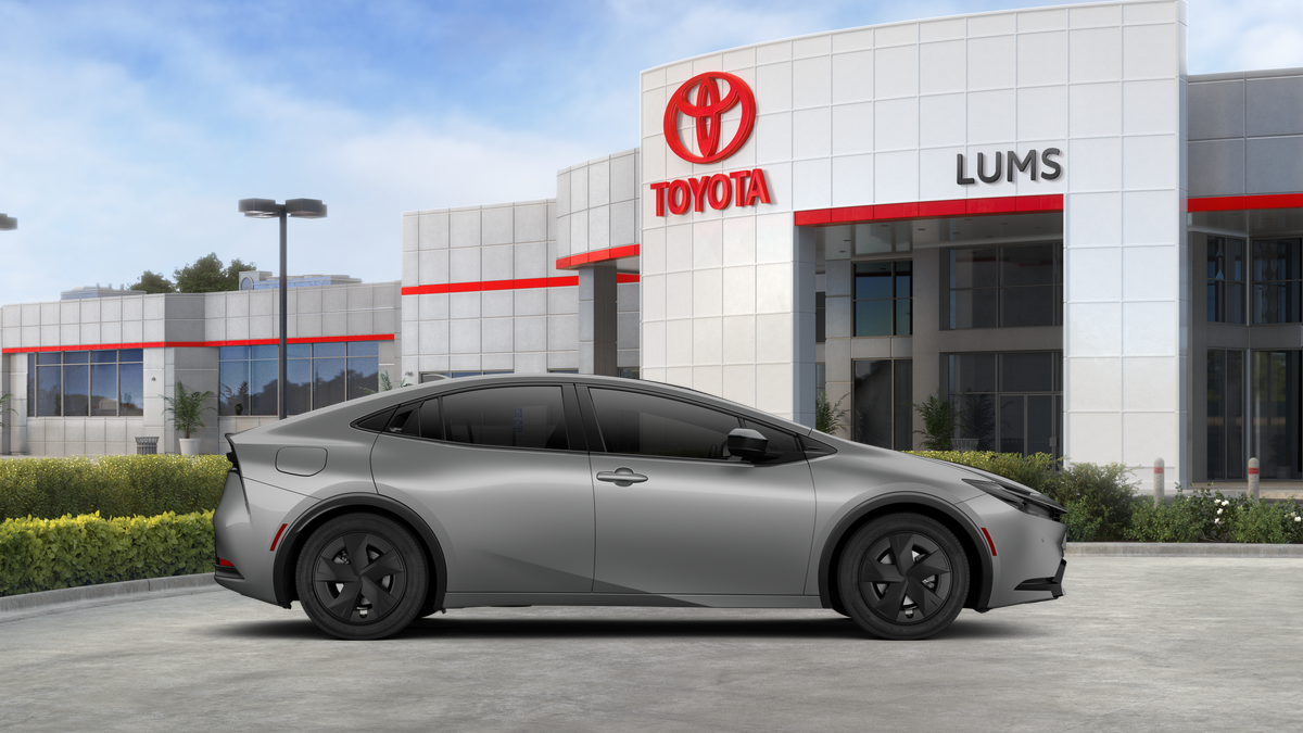 2026 Toyota Prius Plug-in Hybrid SE
