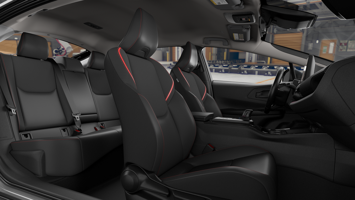 2026 Toyota Prius Plug-in Hybrid Base