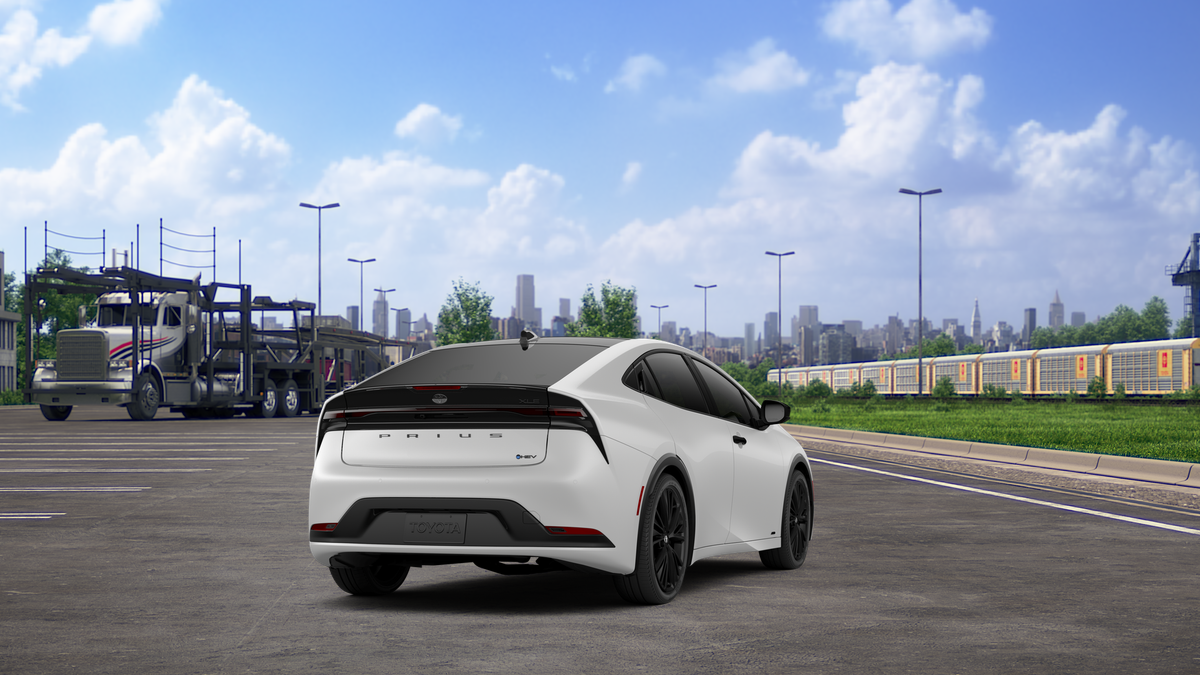 2027 Toyota Prius Base