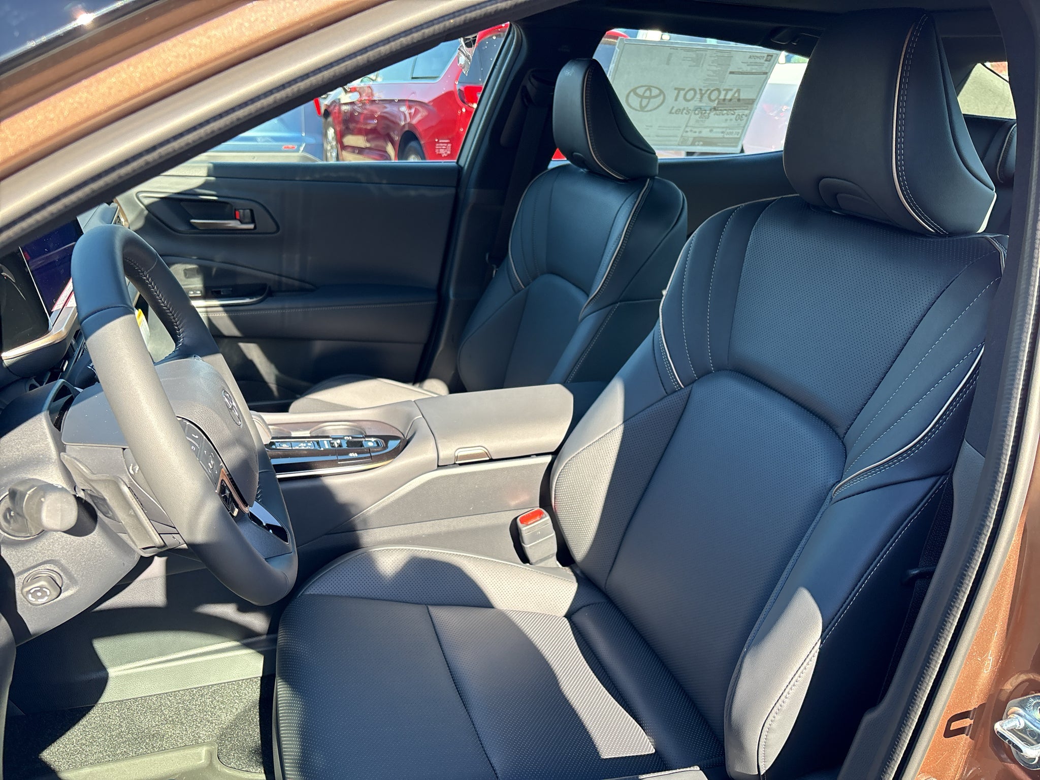 2027 Toyota Toyota Crown Platinum