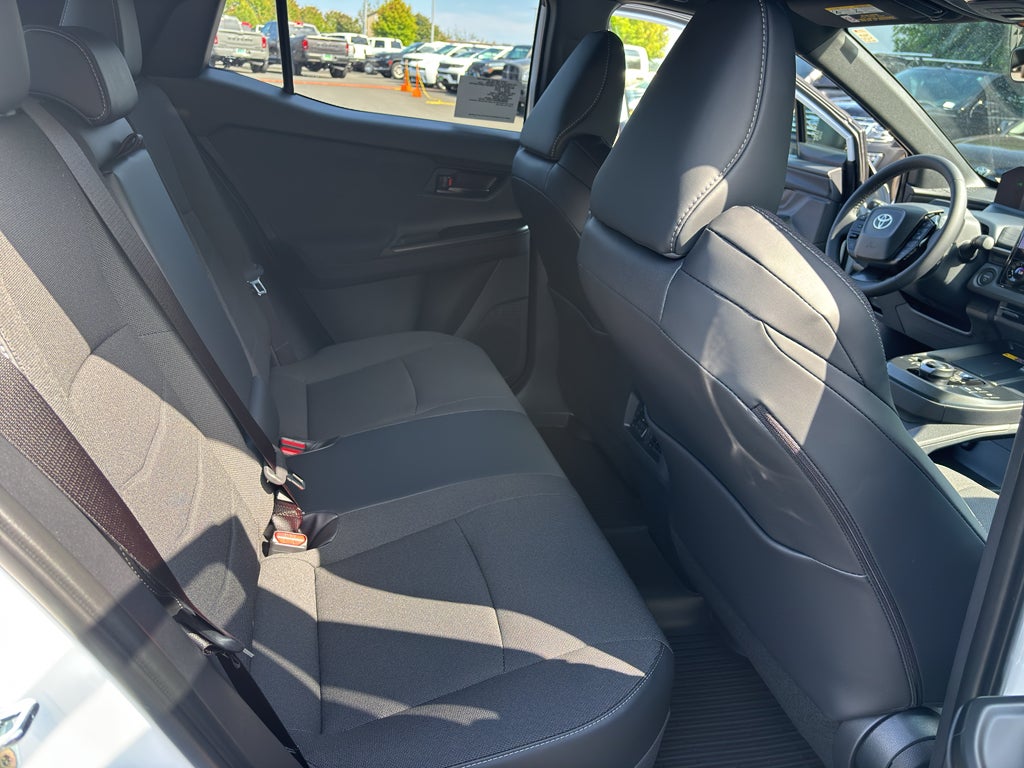 2026 Toyota C-HR SE