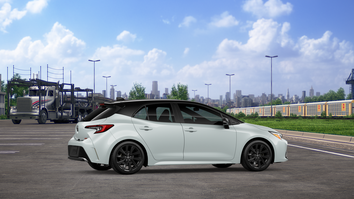 2026 Toyota Corolla Hatchback XSE