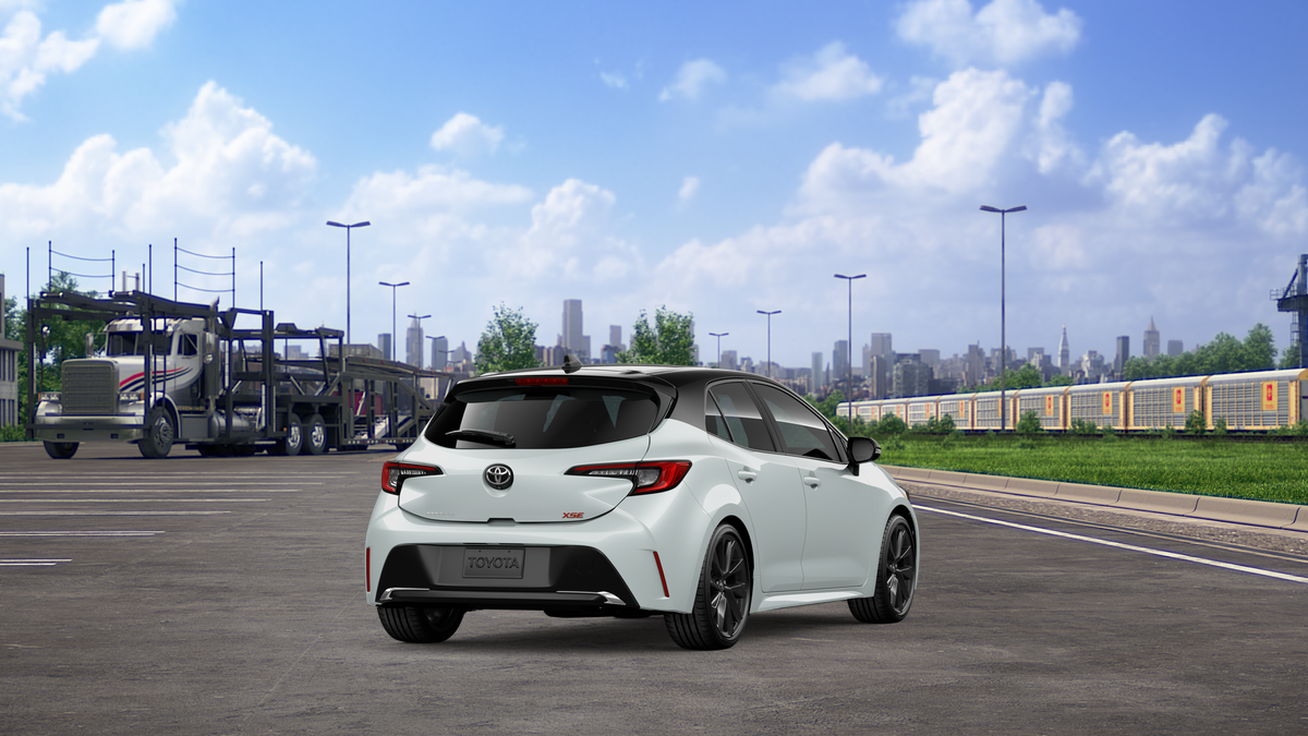 2026 Toyota Corolla Hatchback XSE